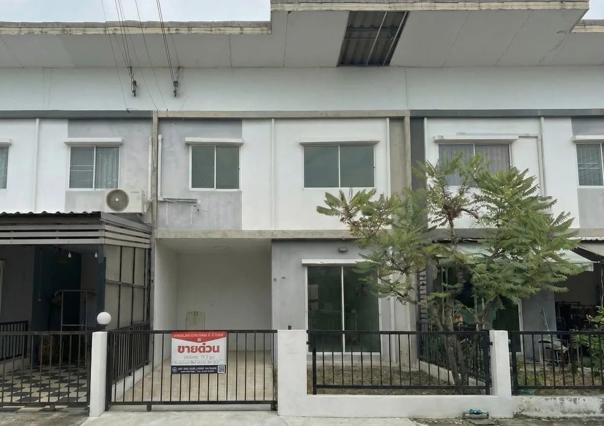 ไลโอ บลิสซ์ กาญจนาภิเษก - ชัยพฤกษ์